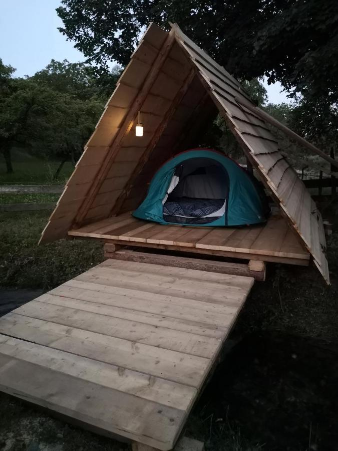 Hotel Kamp Na Otoku - Ljubno Ob Savinji Esterno foto