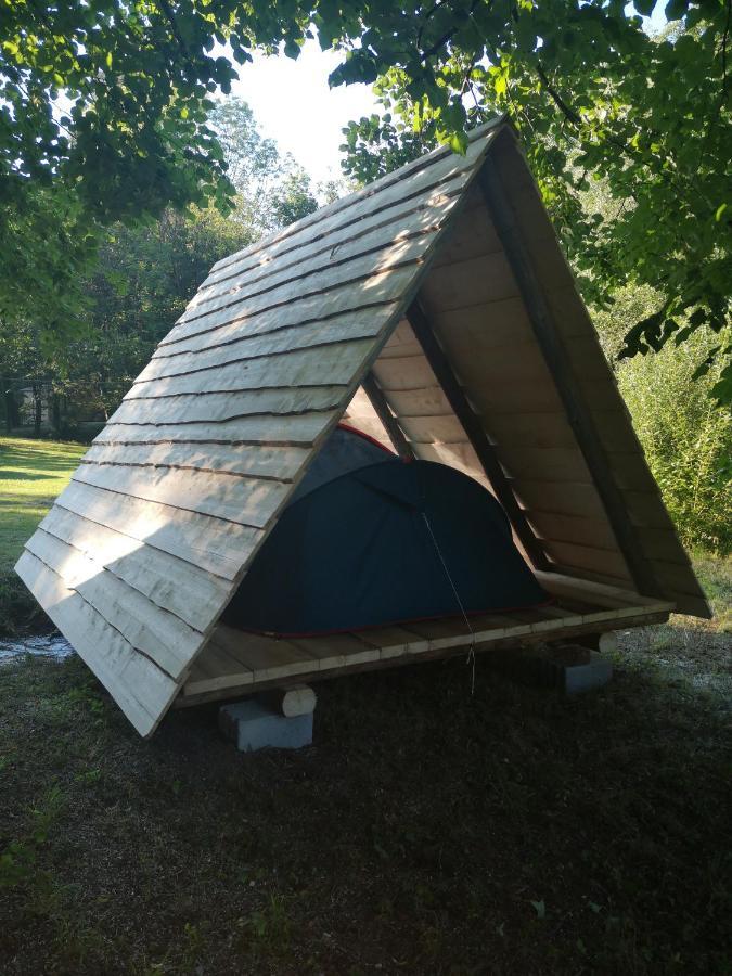 Hotel Kamp Na Otoku - Ljubno Ob Savinji Esterno foto